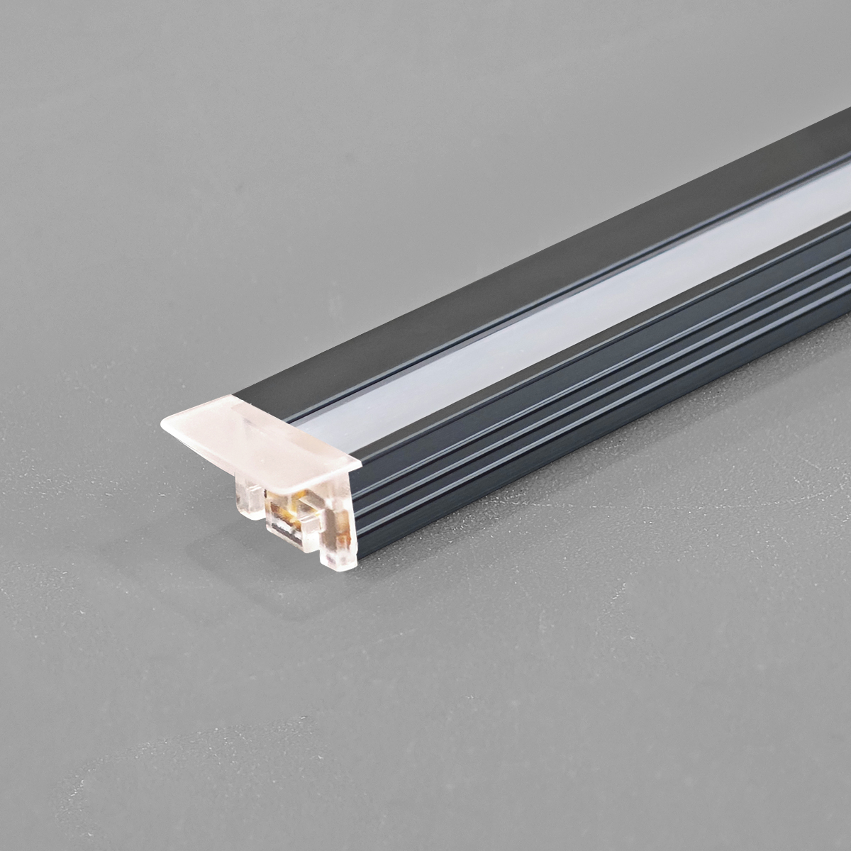 Slim LED Profile with Angled Light for Cabinet Lighting SYP-C0913